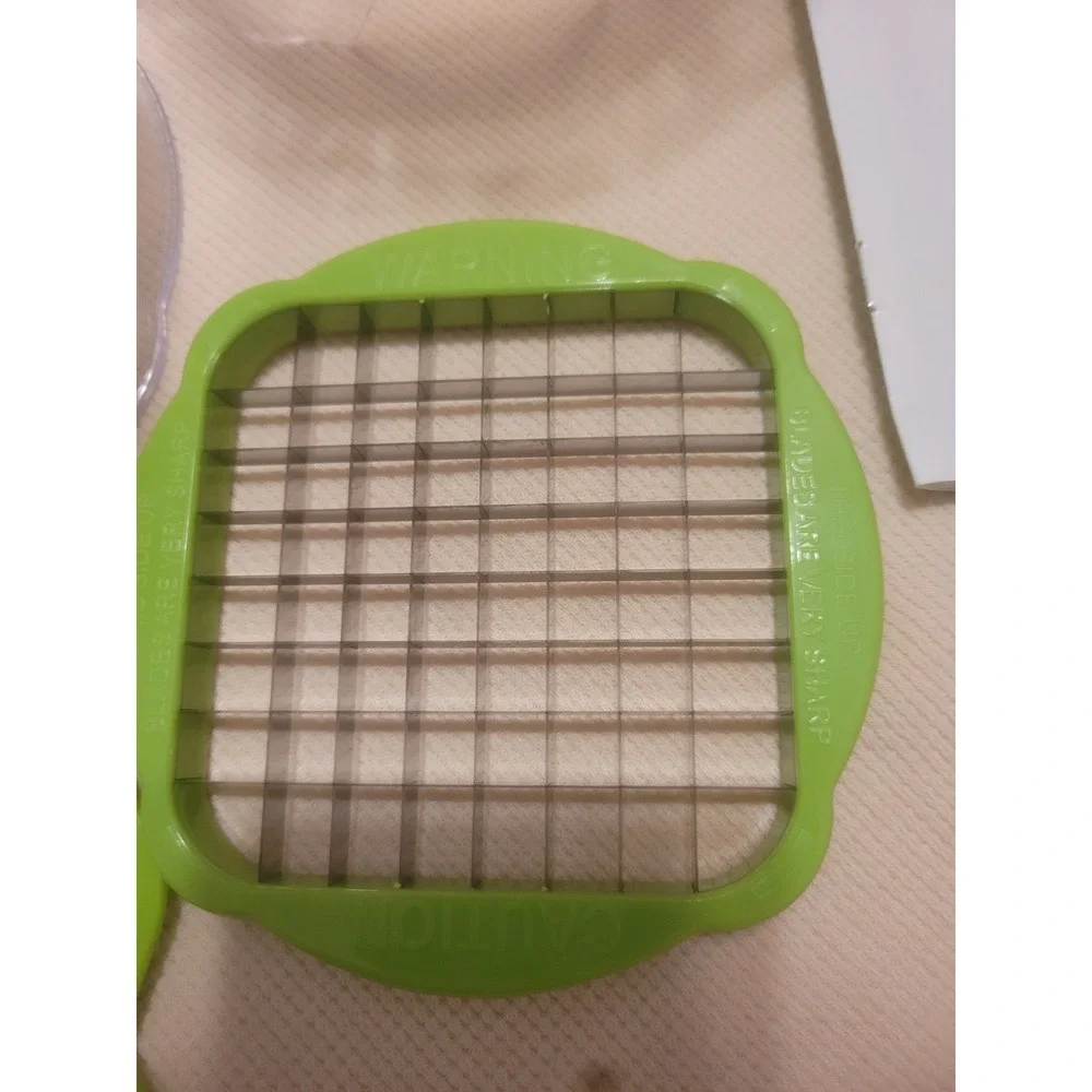 Cuisinart PrepExpress French Fry Cutter, CTG-00-FFC2 **missing‎ larger cutter*